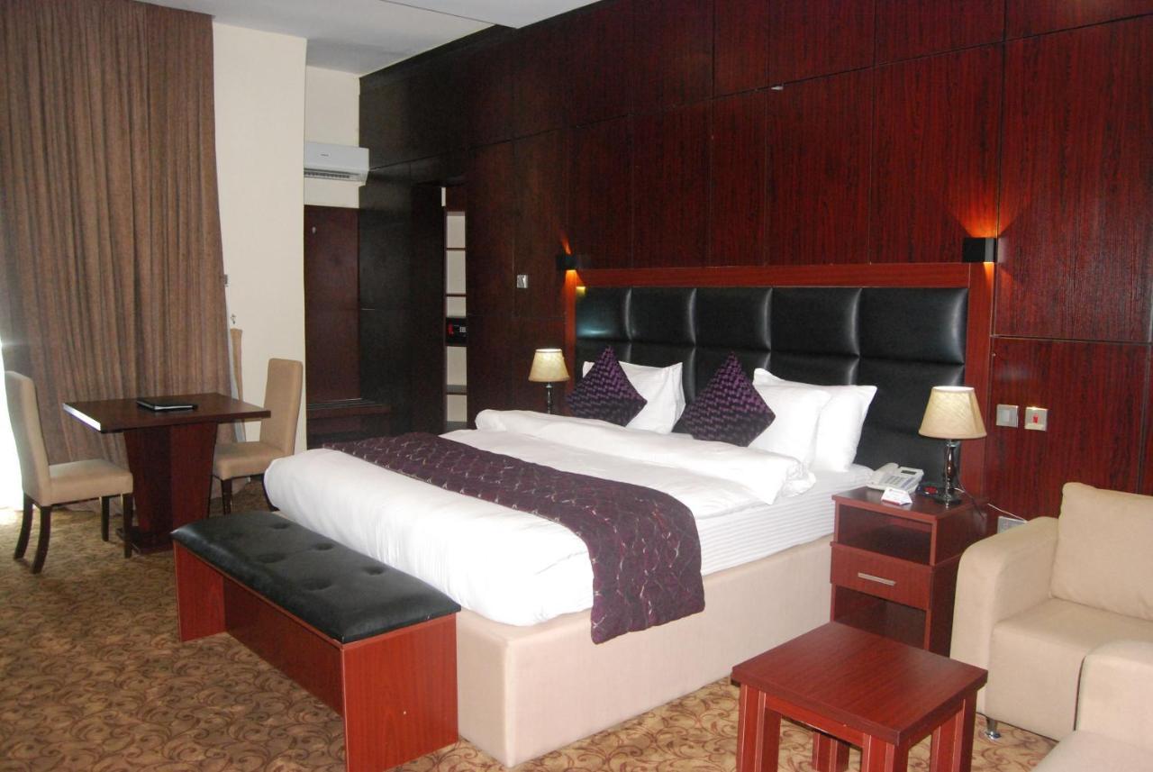 Best Western Plus Enugu Eksteriør billede