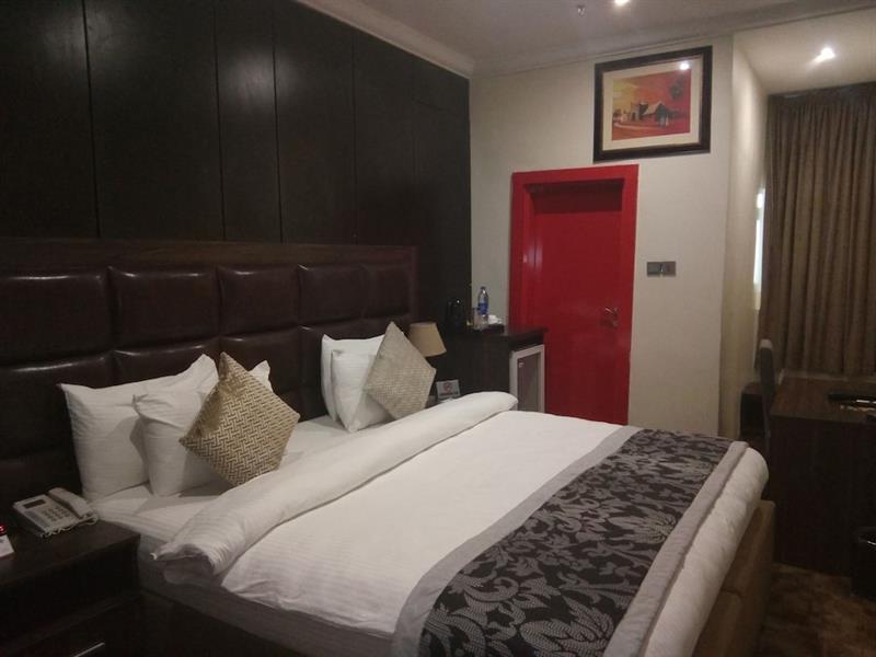 Best Western Plus Enugu Eksteriør billede